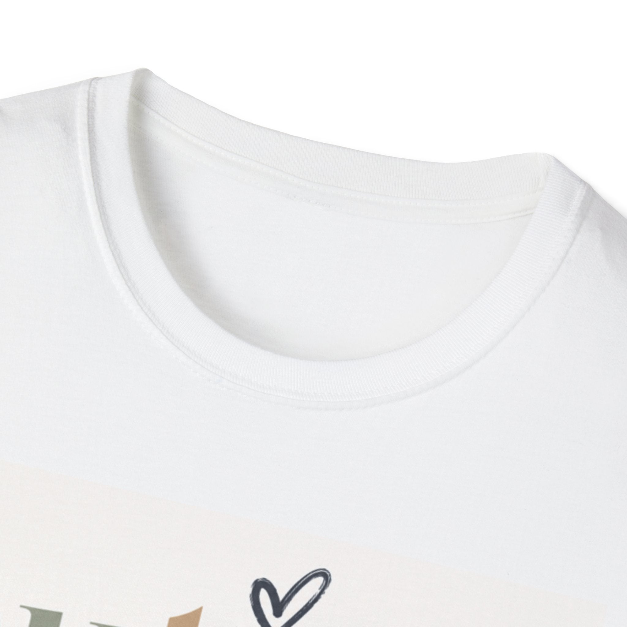 Autism Mama T-Shirt — Heart Puzzle Piece Mom Tee